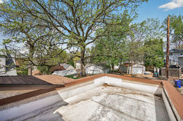 42_2103_Saint_Clair_Ave42_mls