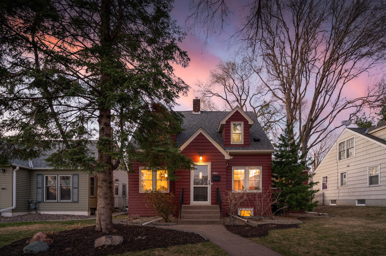 49_1861_Rome_Ave_RT3_mls