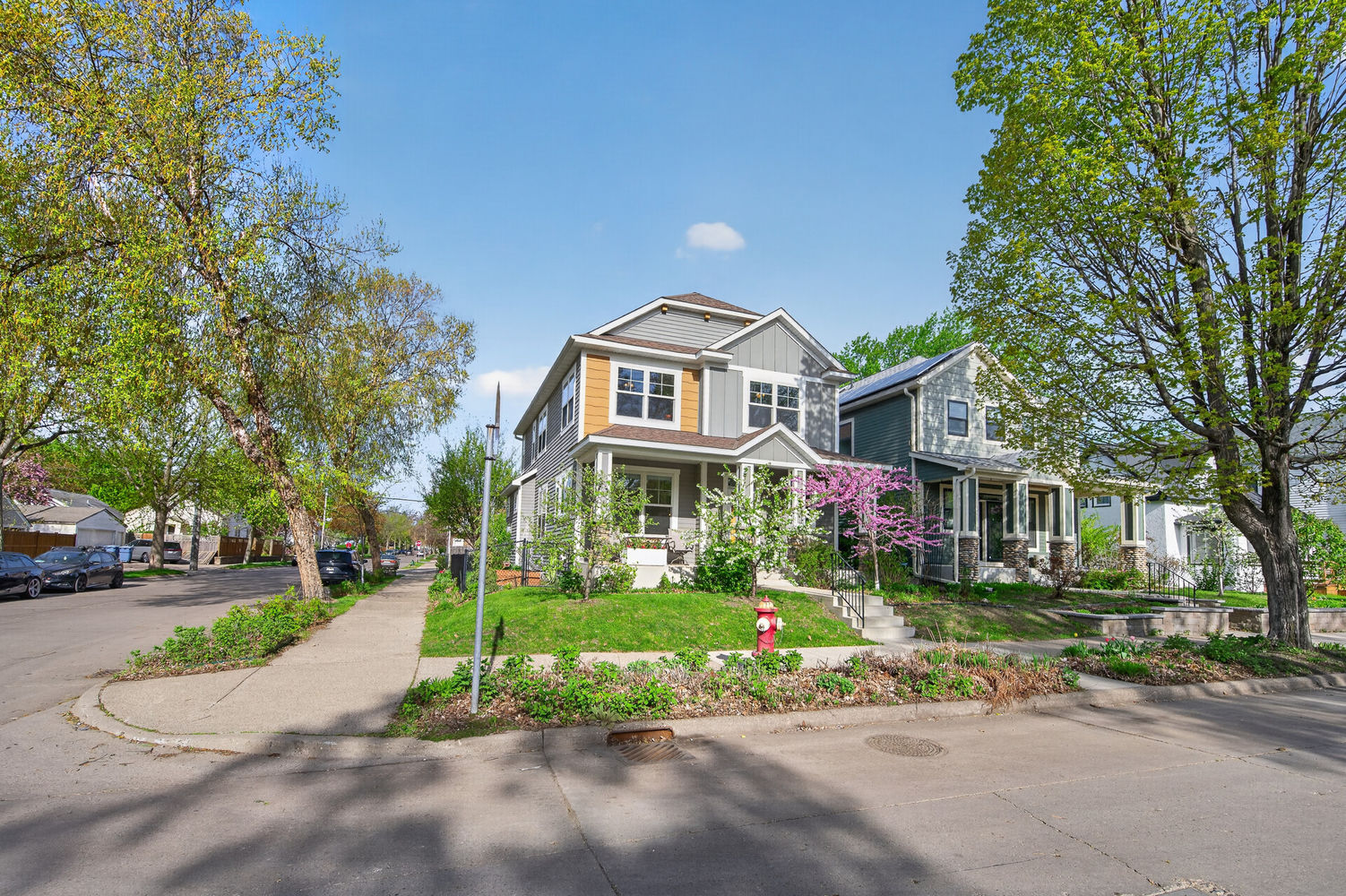 05_4456_43rd_Ave_S5_mls
