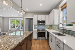 19_4456_43rd_Ave_S19_mls