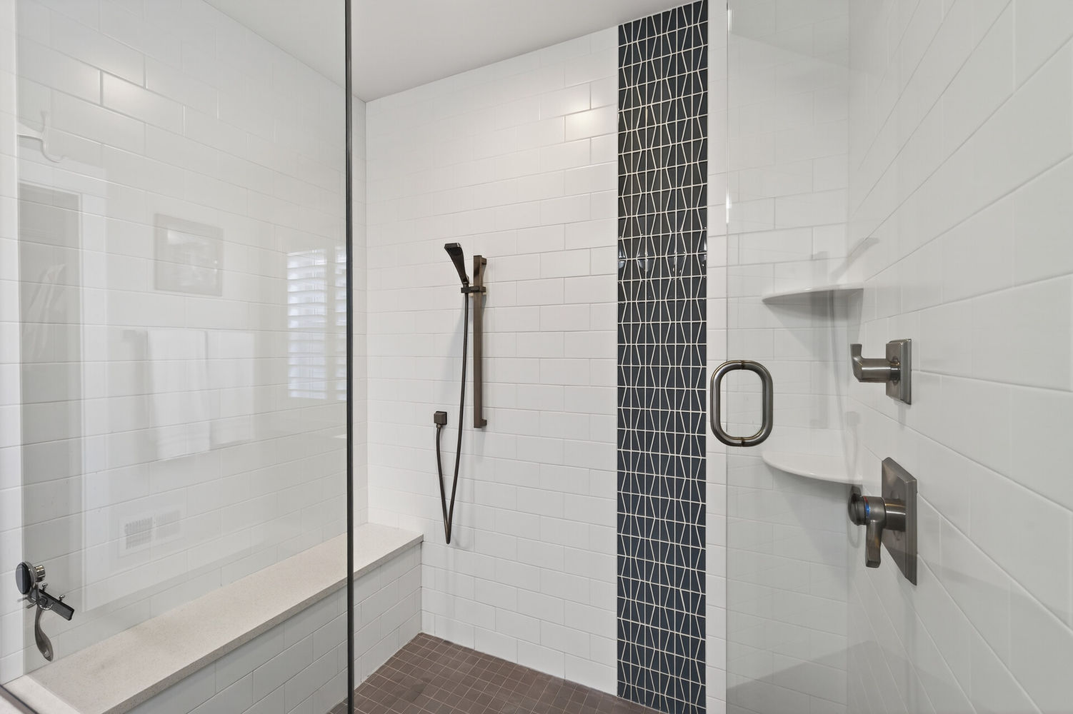 33_4456_43rd_Ave_S33_mls