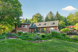 02_8840_River_Heights2_mls