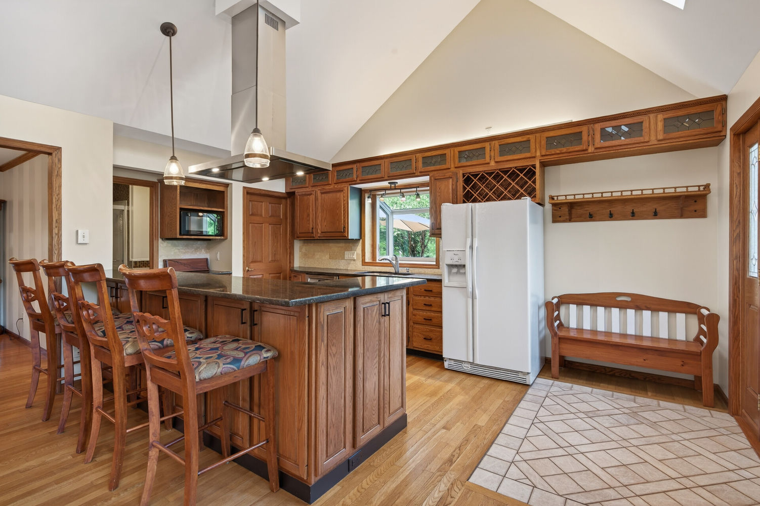 06_8840_River_Heights6_mls