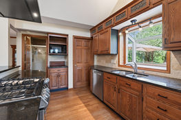 12_8840_River_Heights12_mls