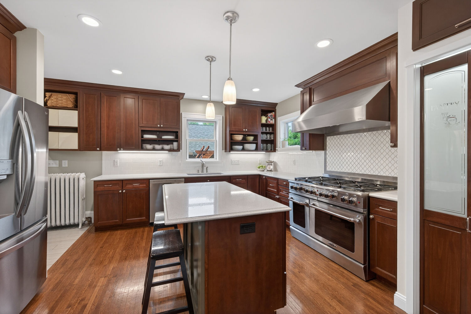 20_1843_Wellesley20_mls