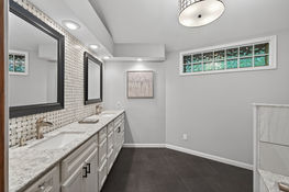 24_8840_River_Heights24_mls
