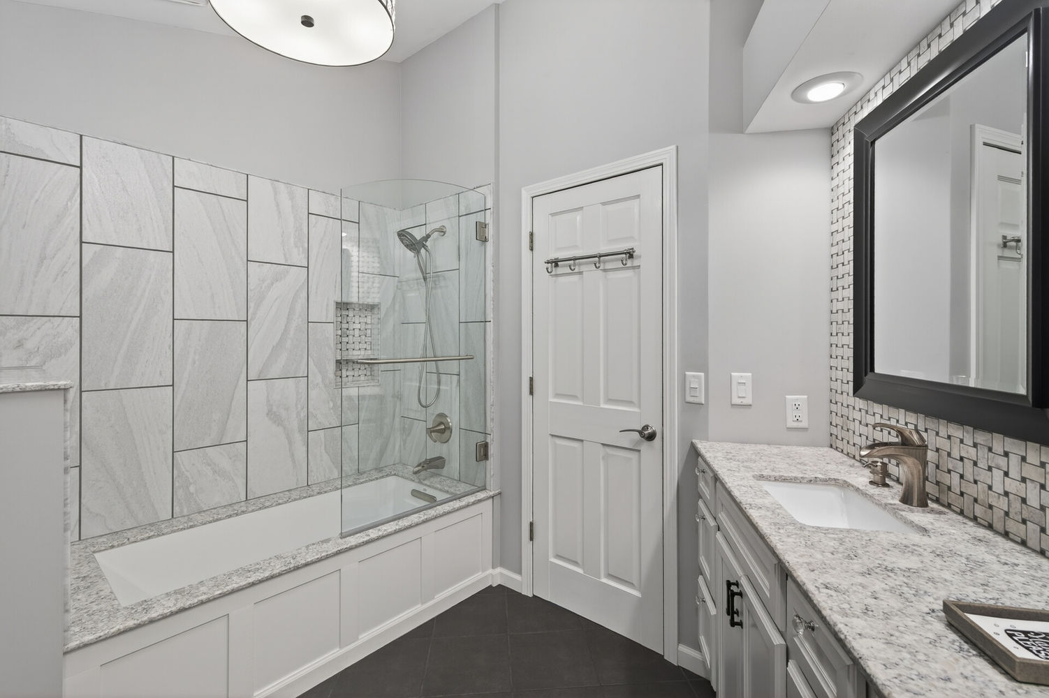 25_8840_River_Heights25_mls