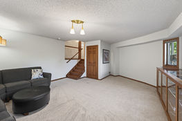 33_8840_River_Heights33_mls