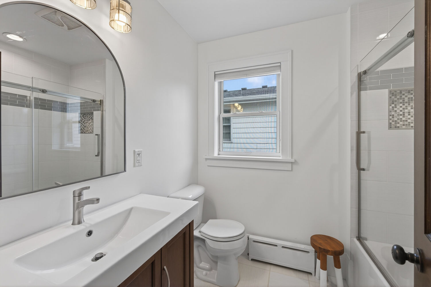 34_1843_Wellesley34_mls