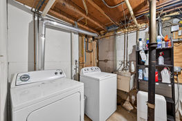 35_3040_E_42nd35_mls