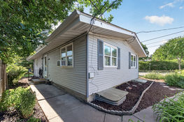 42_3040_E_42nd42_mls