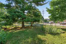 43_3040_E_42nd43_mls