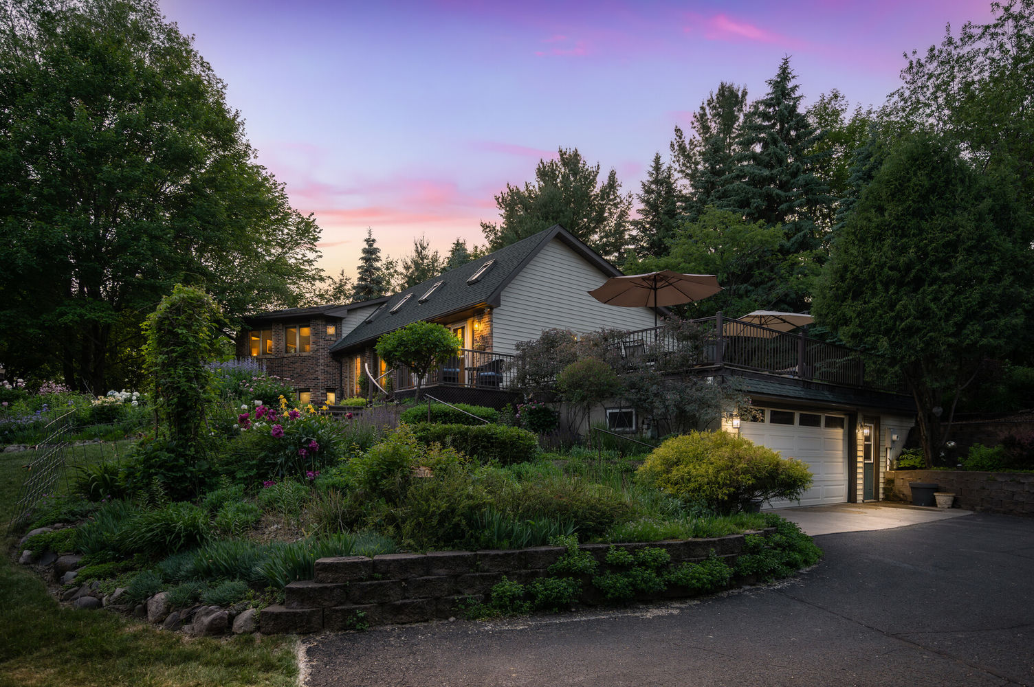 51_8840_River_Heights_Way_RT1_mls