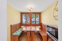 24_1587_Wellesley24_mls