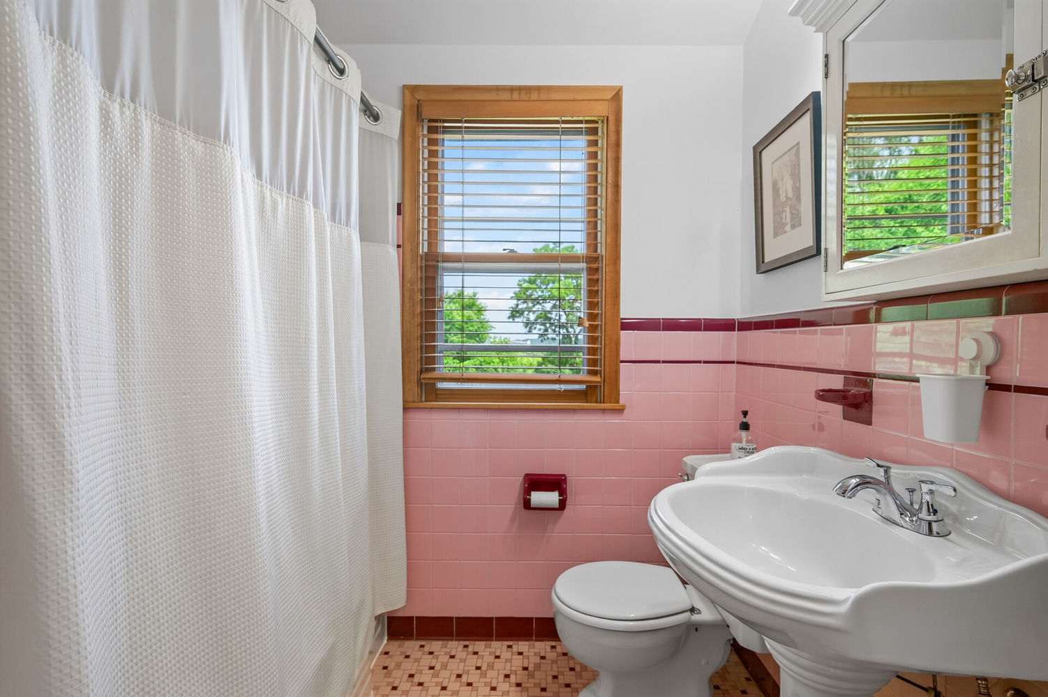 26_444_Lexington_Unit_226_mls