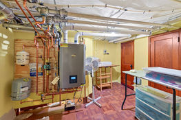 38_1587_Wellesley38_mls