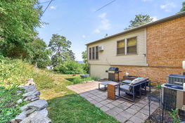 42_444_Lexington_Unit_242_mls