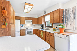 17_3833_40th17_mls (1)