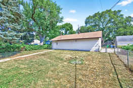 43_3833_40th43_mls (2)