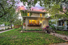 4556 43rd Ave Front Twilight 2
