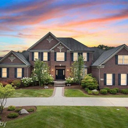 🏡 New Construction Homes in Metro Detroit (2026 Guide) Buy, Build, or Sell with Jim & Kim Agemy By Jim Agemy & Kim Agemy – Metro Detroit Real Estate Specialists