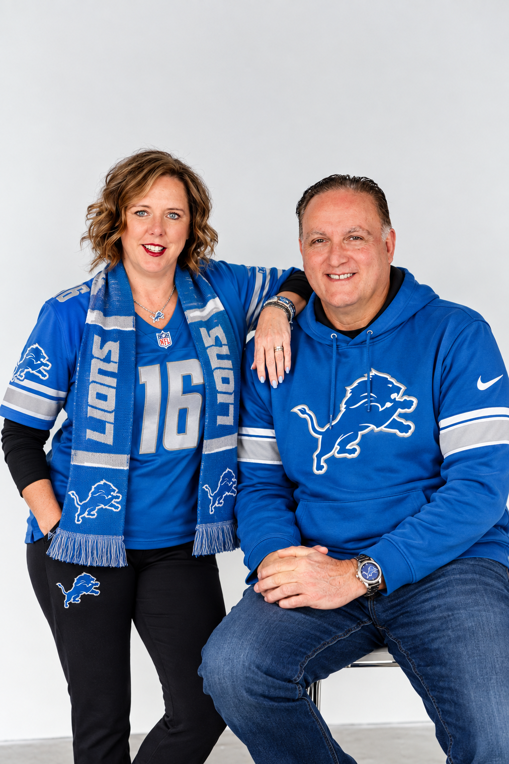 LIONS PHOTO JIM AND KIM