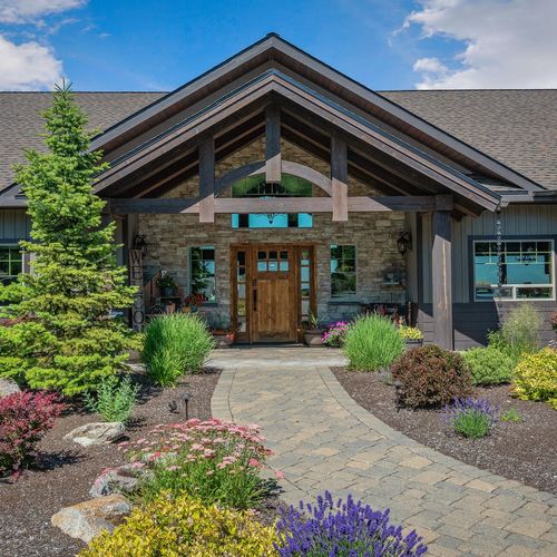 Why Some Homes in Sandpoint Sell Fast