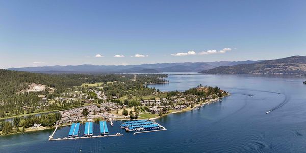 Sandpoint’s Neighborhoods Living in Dover