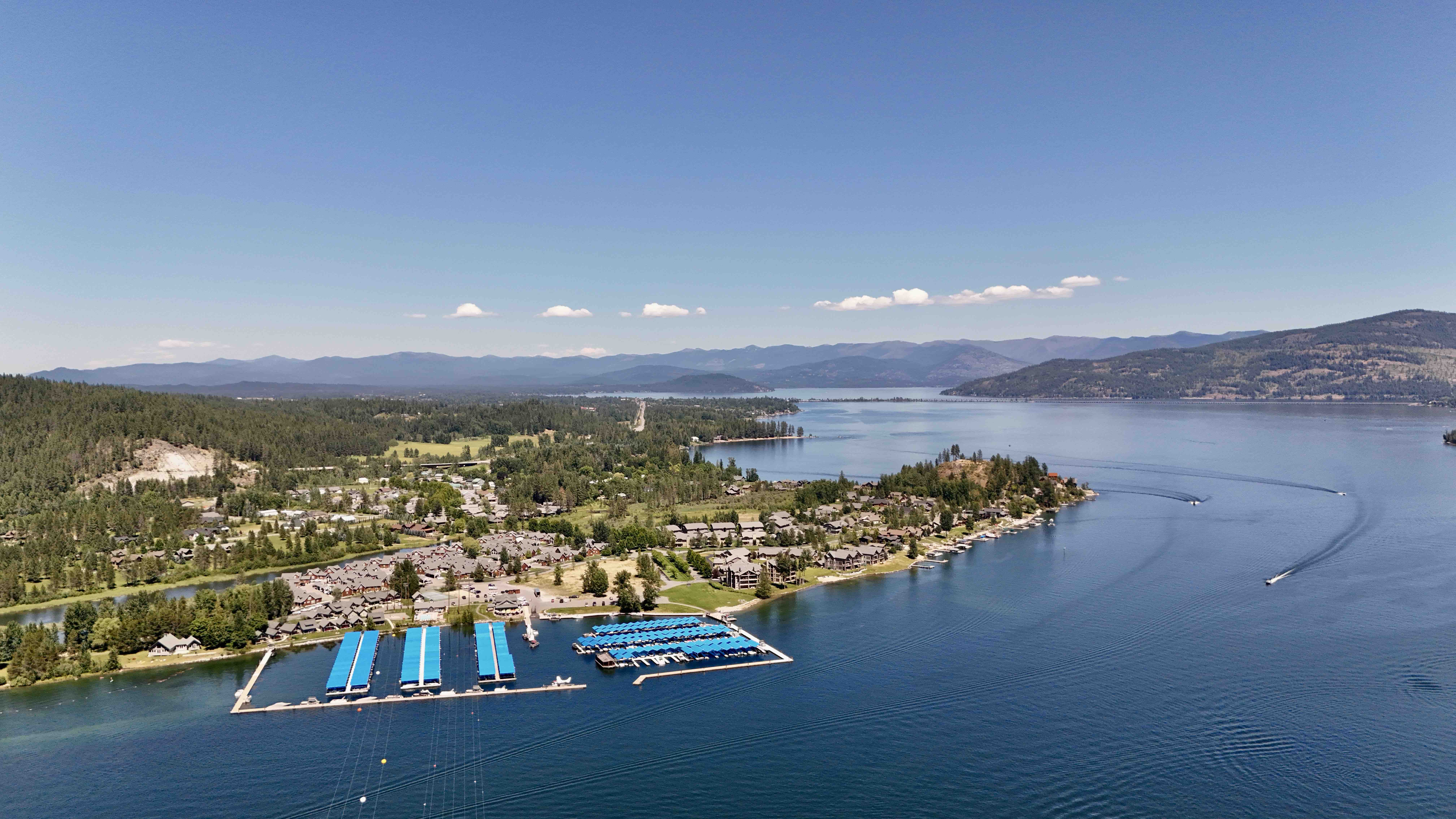 Dover Idaho with the pend oreille river.