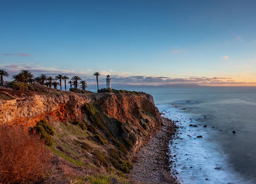 sunset-paints-the-sky-above-Point-Vicente