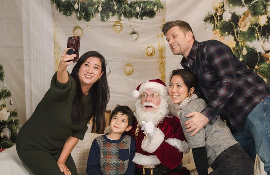 Kaminsky REG (11-21-25) Christmas Party