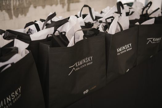 Kaminsky REG (11-21-25) Christmas Party