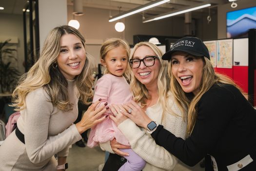 Kaminsky REG (11-21-25) Christmas Party