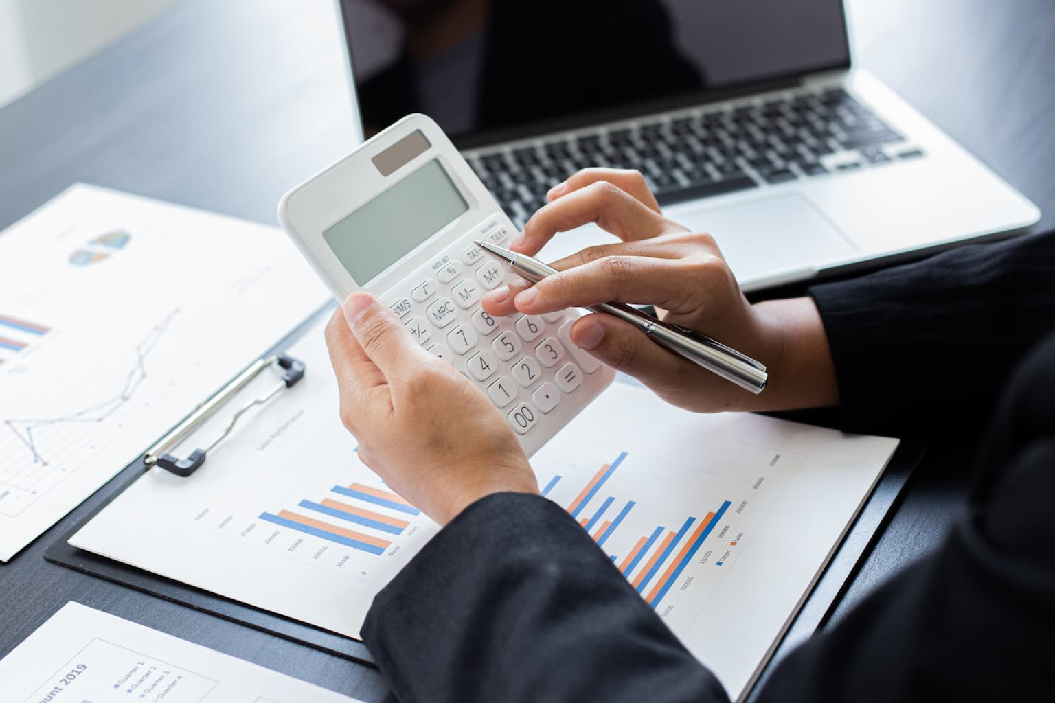 Documents and calculator used in a short sale process