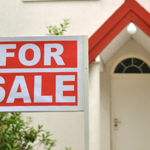 Can You Sell a Home With a Clouded Title