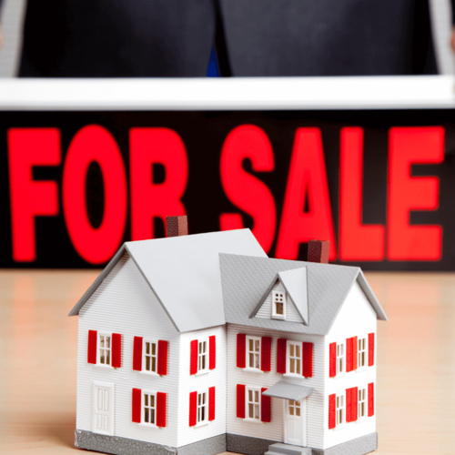 How to Sell a House With an Eviction in Progress