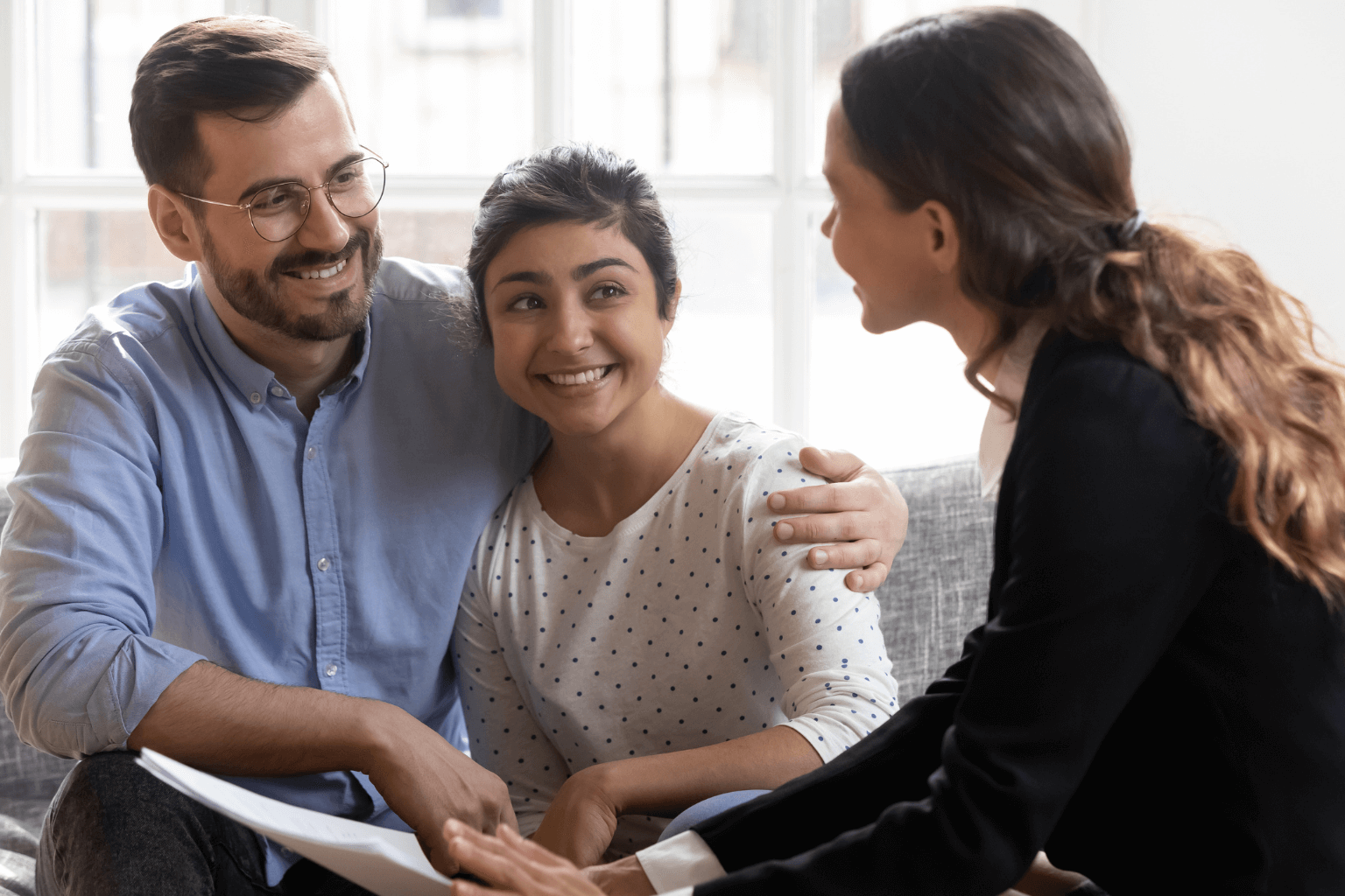 Investor discussing home purchase with homeowner
