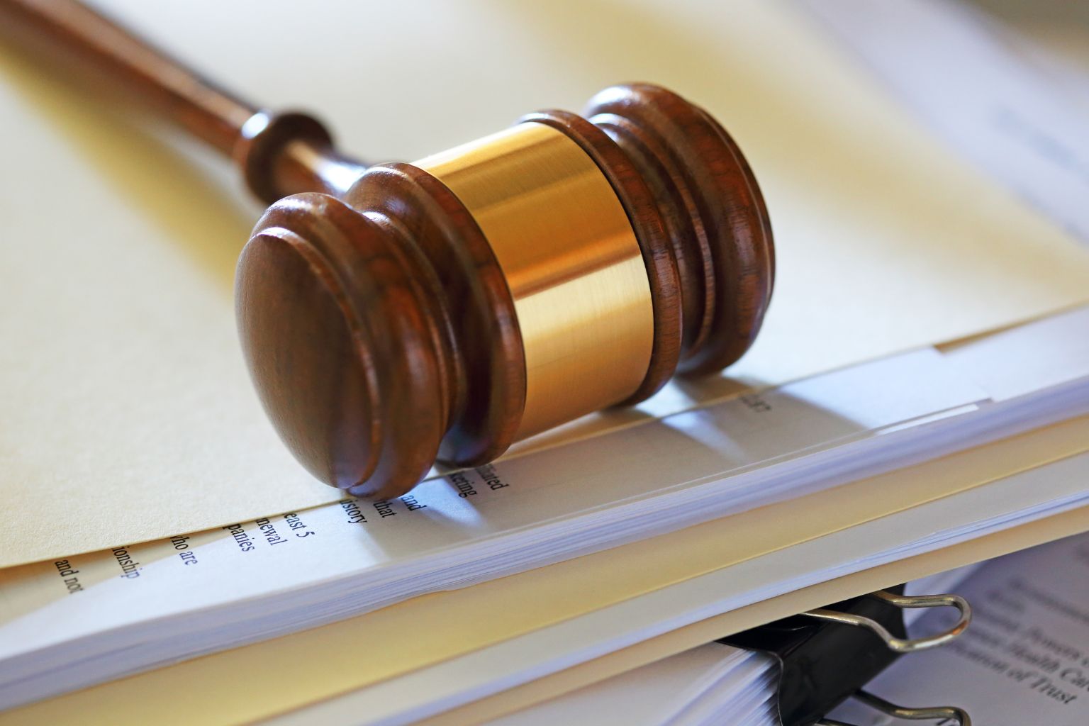 Can Siblings Force the Sale of an Inherited Property in California Can Siblings Force the Sale of an Inherited Property in California: probate legal documents on a desk