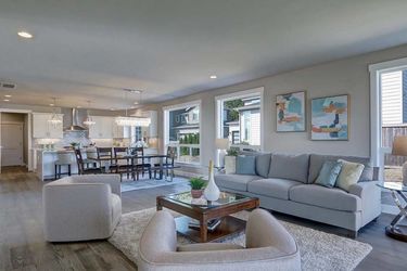 heritageestates-lot10-greatroom