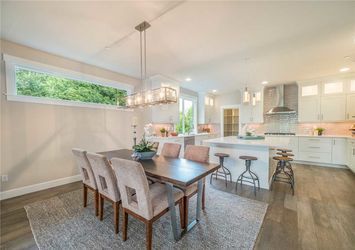 woodincreek-lot16-dining