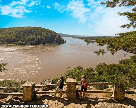 Chickies-Rock-Scenic-Overlook-Lancaster-County-Pennsylvania