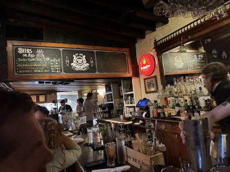 Horse Inn