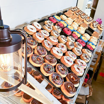 W Donuts