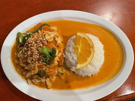 Three Sisters Park Khmer - Thai Cuisine
