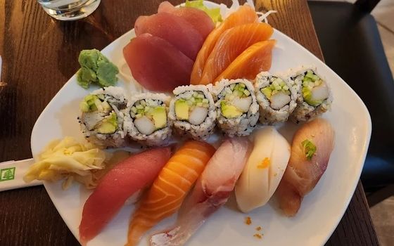 Genki Sushi & Grill