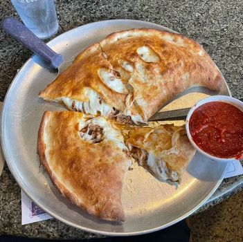 Caruso's Italian Restaurant & Pizzeria