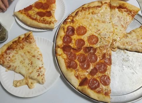 Strasburg Pizza