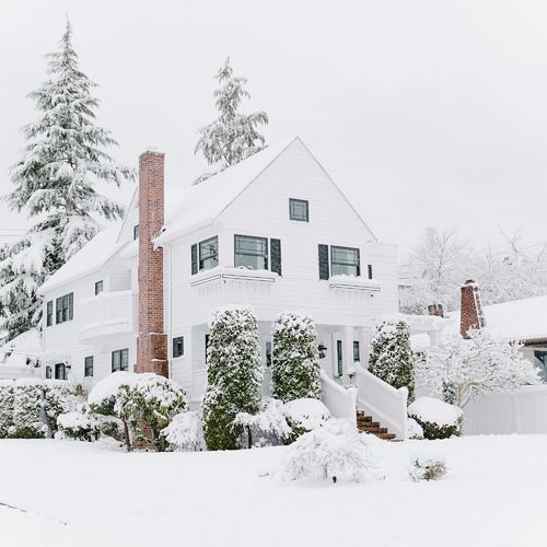 Winter Selling Secrets: Why Cold Months Bring Serious Buyers
