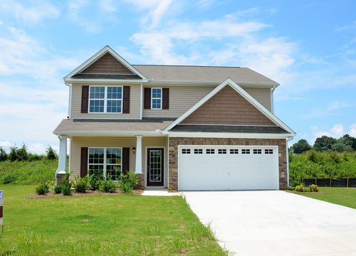 Buying a Lake Home in Highland, MI