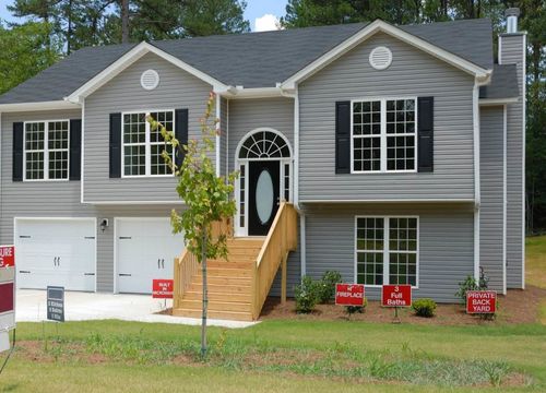 Properties in Wixom For Sale